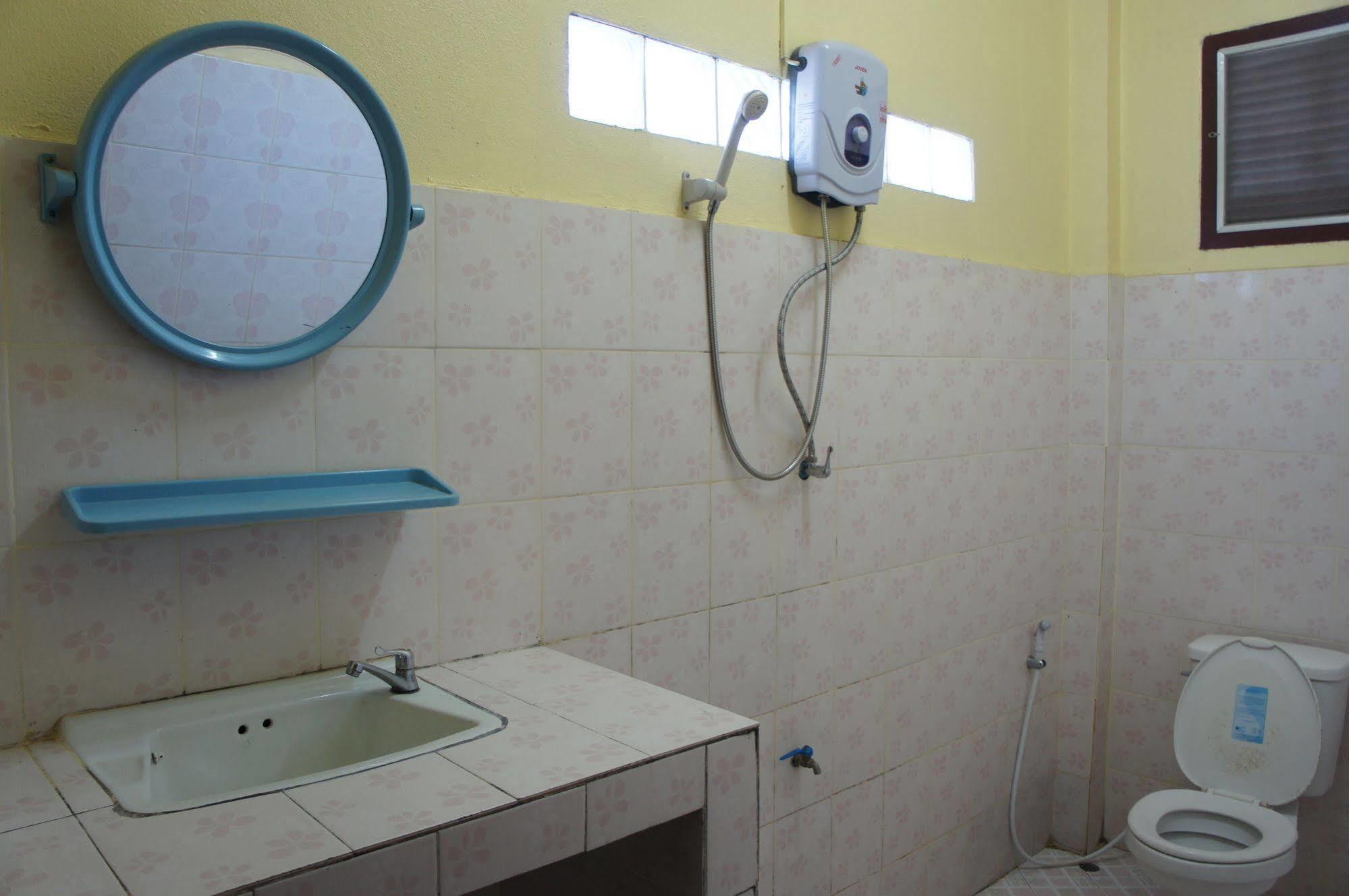 Viengsavanh Guesthouse Vang Vieng Zewnętrze zdjęcie