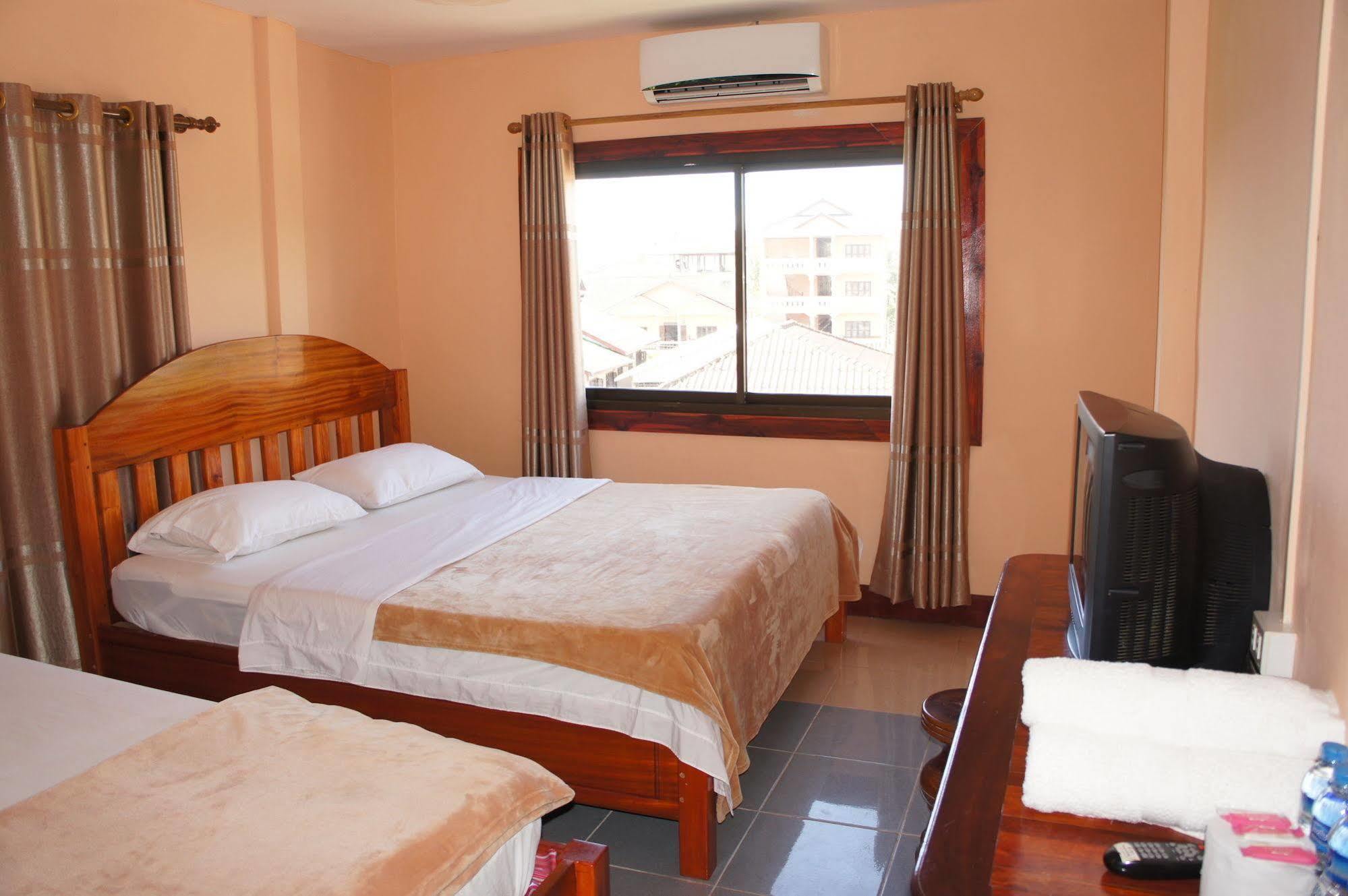 Viengsavanh Guesthouse Vang Vieng Zewnętrze zdjęcie